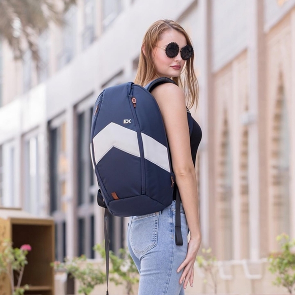 Laptop Bag - Picture 3 of 7